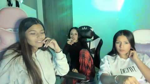 khloe sweet online show from 11-07-25, 11:27