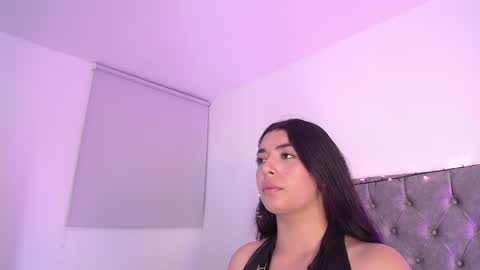 _kimtorres_ online show from 12-15-24, 09:45