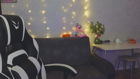 Molly   Emily online show from 02-09-26, 01:20