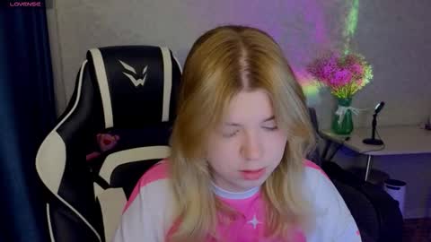 Molly   Emily online show from 03-12-26, 04:13