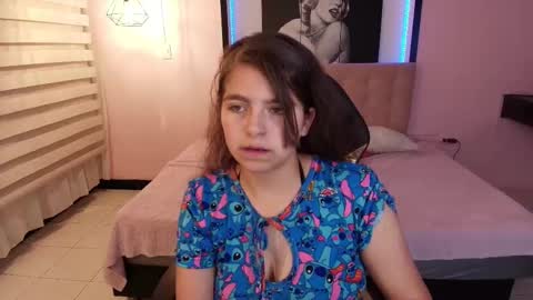 Snapshot of _kitten_1 chatting on 02-10-25, 04:14 _kitten_1 online show from 02-10-25, 04:14