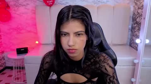 Hi Stream 300pm to 900pm online show from 02-18-26, 01:18