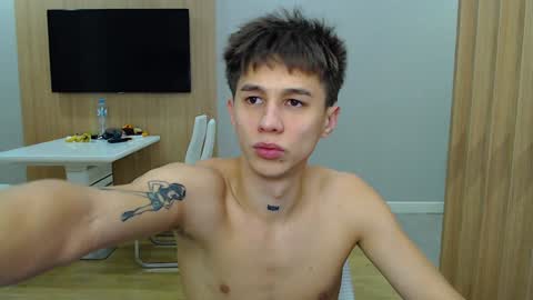 Snapshot of _kurt chatting on 12-14-24, 03:40 Kurt online show from 12-14-24, 03:40