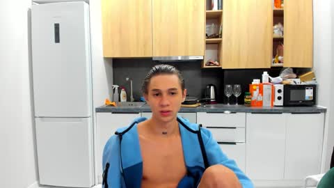 Snapshot of _kurt chatting on 09-22-25, 04:31 Kurt online show from 09-22-25, 04:31