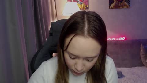 _lalune_ online show from 10-17-25, 06:05