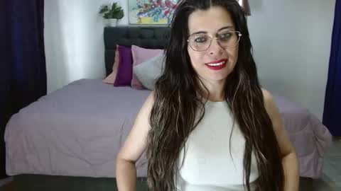 Snapshot of _lara1 chatting on 01-06-25, 04:55 paulina online show from 01-06-25, 04:55