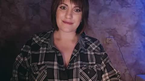 Snapshot of _letty_ chatting on 12-21-24, 12:31 Letty online show from 12-21-24, 12:31