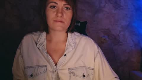 Snapshot of _letty_ chatting on 01-11-25, 11:13 Letty online show from 01-11-25, 11:13