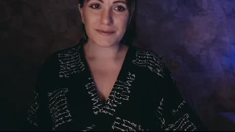 Snapshot of _letty_ chatting on 03-11-25, 10:31 Letty online show from 03-11-25, 10:31