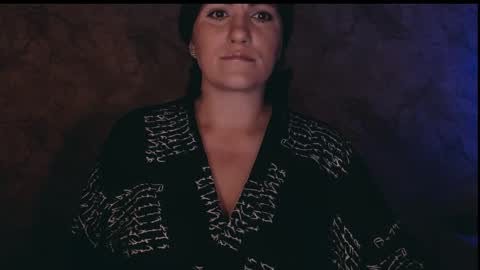 Snapshot of _letty_ chatting on 09-11-25, 11:27 Letty online show from 09-11-25, 11:27