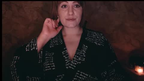 Letty online show from 12-16-25, 09:42