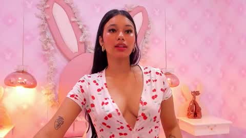 Snapshot of _lia_swan chatting on 10-24-25, 03:47  Lia Swan  online show from 10-24-25, 03:47
