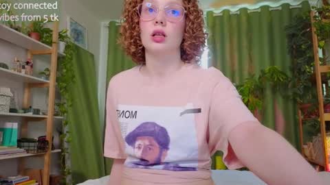 Snapshot of _lightmyfire chatting on 01-30-25, 09:25 Salome   Lovense always on from 5 tk   My content and your custom requests  online show from 01-30-25, 09:25