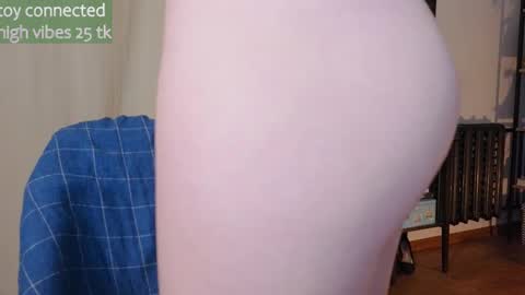 Snapshot of _lightmyfire chatting on 02-13-25, 05:01 Salome   Lovense always on from 5 tk   My content and your custom requests  online show from 02-13-25, 05:01