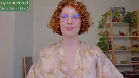 Snapshot of _lightmyfire chatting on 10-05-25, 06:12 Salome   Lovense always on from 5 tk   My content and your custom requests  online show from 10-05-25, 06:12