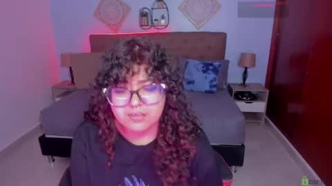 Liily online show from 11-09-25, 05:33