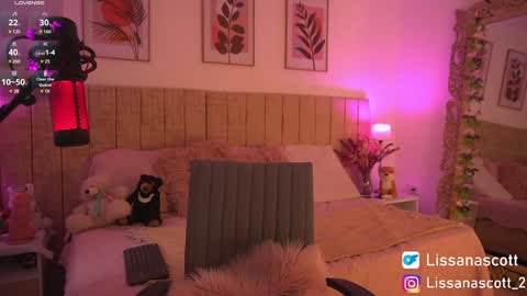 Snapshot of _lissana_scott chatting on 02-05-25, 03:20 Lissana online show from 02-05-25, 03:20