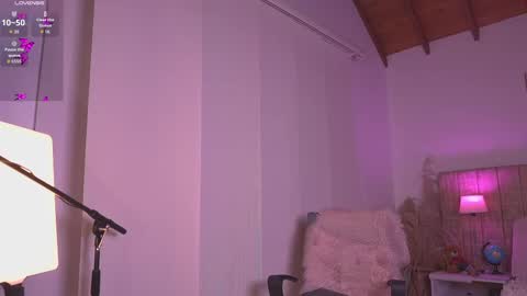 Snapshot of _lissana_scott chatting on 09-19-25, 08:53 Lissana online show from 09-19-25, 08:53