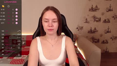  My name is lina Lush is activePrivate is Open online show from 01-09-25, 04:41