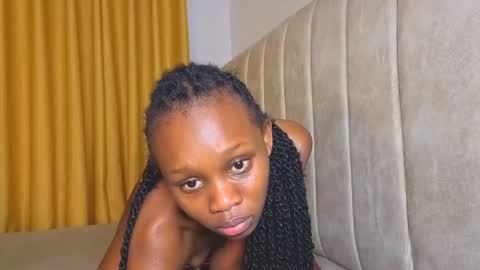 Snapshot of _littlevenus chatting on 11-14-25, 01:26 Littlevenus online show from 11-14-25, 01:26