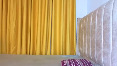 Snapshot of _littlevenus chatting on 11-30-25, 11:31 Littlevenus online show from 11-30-25, 11:31