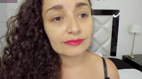 Snapshot of _luna__sweet_ chatting on 02-05-25, 06:46 luna sweet online show from 02-05-25, 06:46