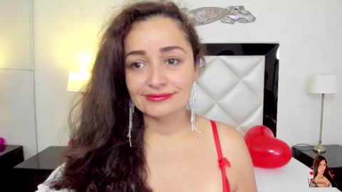 Snapshot of _luna__sweet_ chatting on 02-14-25, 03:43 luna sweet online show from 02-14-25, 03:43