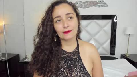 Snapshot of _luna__sweet_ chatting on 03-06-25, 03:46 luna sweet online show from 03-06-25, 03:46