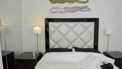 Snapshot of _luna__sweet_ chatting on 03-07-25, 04:02 luna sweet online show from 03-07-25, 04:02