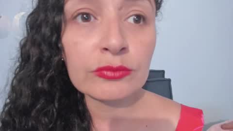 Snapshot of _luna__sweet_ chatting on 09-12-25, 01:17 luna sweet online show from 09-12-25, 01:17