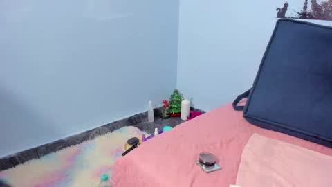 Snapshot of _luna__sweet_ chatting on 10-20-25, 03:29 luna sweet online show from 10-20-25, 03:29