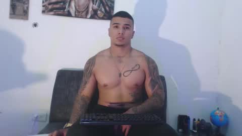 STIVEN online show from 02-26-25, 04:25