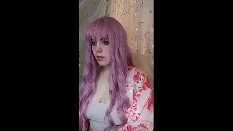 Kira online show from 01-04-25, 11:43