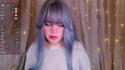 Kira online show from 03-04-25, 11:51