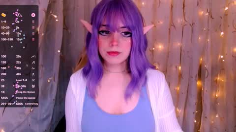 Kira online show from 10-20-25, 09:10