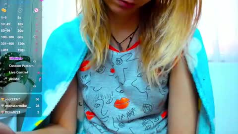 Scarlett online show from 02-11-25, 08:37