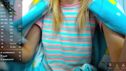 Scarlett online show from 02-25-25, 06:47