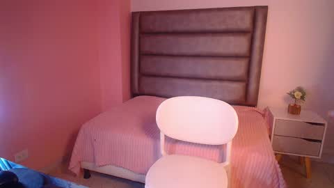 Maria online show from 02-25-25, 05:25