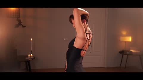 Marie -   -25 discount online show from 10-30-25, 09:15