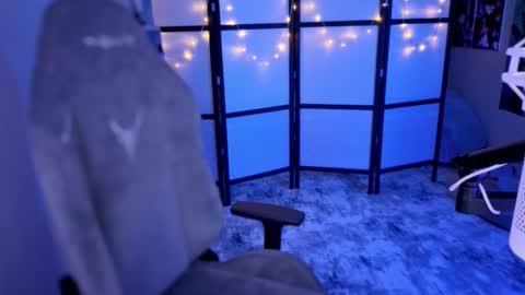 Mariko online show from 09-14-25, 03:22