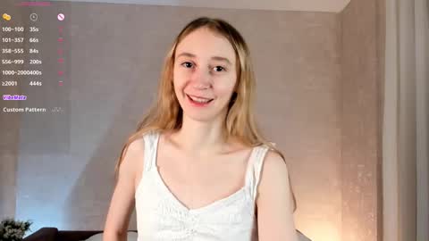 Snapshot of _marvelous_time_ chatting on 11-09-25, 03:38 Gwen online show from 11-09-25, 03:38