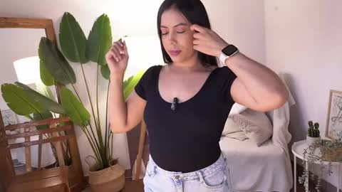 Megan online show from 11-04-25, 07:35