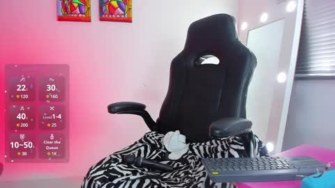 Snapshot of _megganjobs chatting on 12-27-24, 05:59 Juli online show from 12-27-24, 05:59