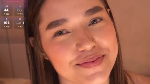 Snapshot of _meghan_gomez1_ chatting on 12-21-24, 08:32     online show from 12-21-24, 08:32