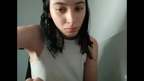 Mia-foster online show from 02-08-25, 11:45