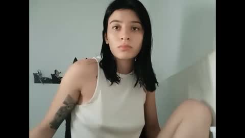 Mia-foster online show from 02-09-25, 03:32