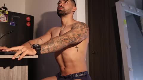 soy mike online show from 02-20-25, 01:19