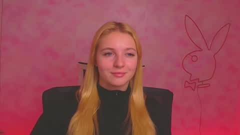 Melanie online show from 12-21-24, 09:55