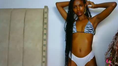 Mimi online show from 02-08-26, 03:43