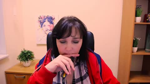 Miranda online show from 01-17-25, 04:47